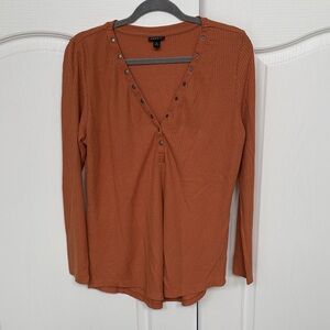 torrid Rust Orange Waffle Knit Snap V-Neck Long Sleeve Top